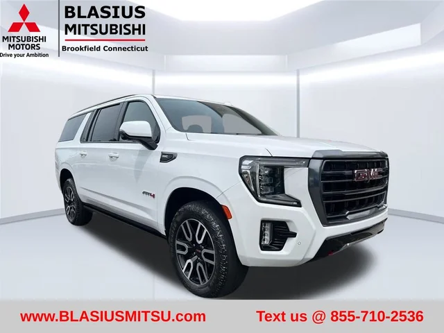 2023 GMC Yukon XL AT4