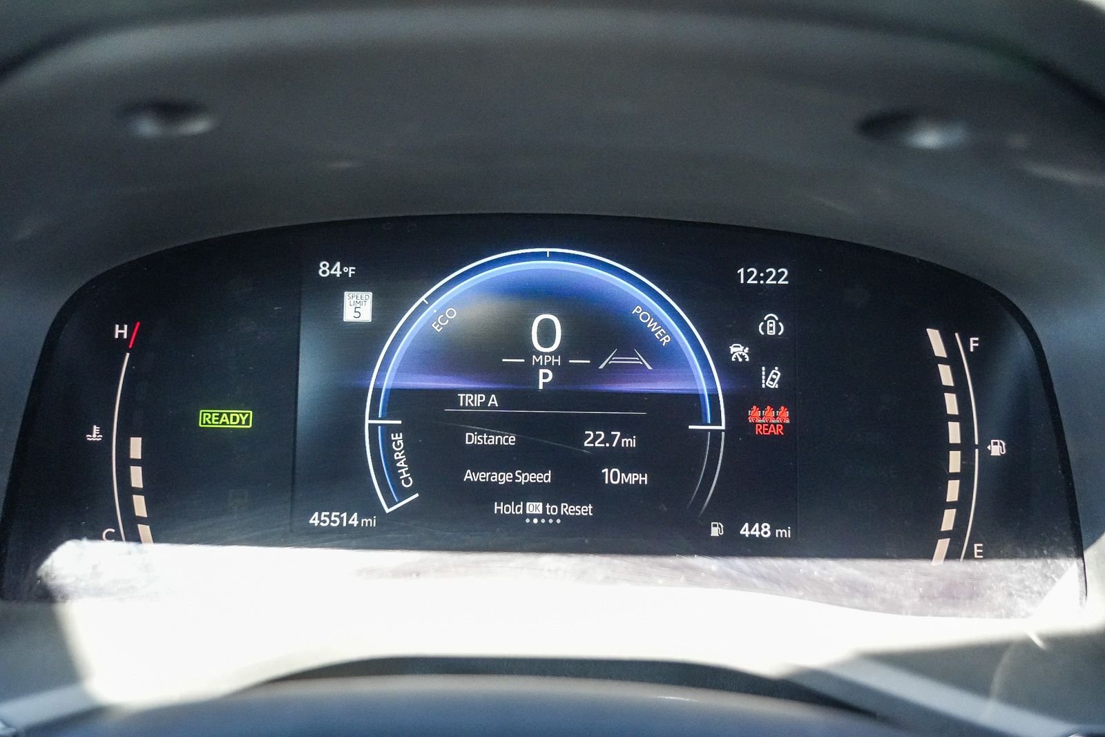 2025 Toyota Camry LE - Photo 23