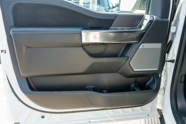 Used 2025 White Ford Platinum image 13