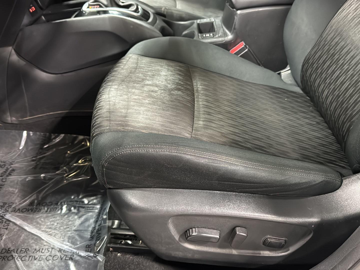 2018 Nissan Rogue SV - Photo 29