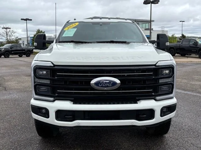 Used 2025 White Ford XL image 9