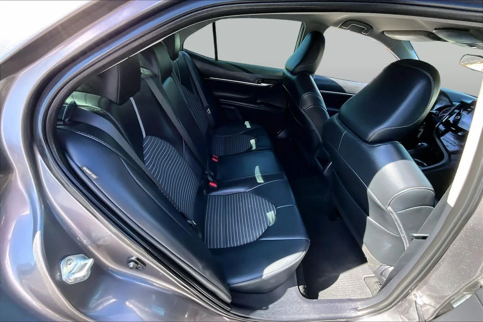Used 2023 PREDAWN GRAY MICA Toyota SE Nightshade image 18