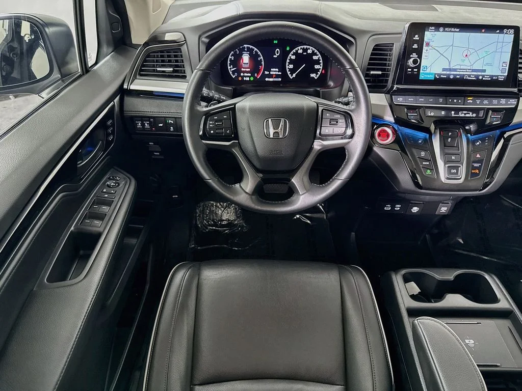 Used 2025 Black Honda Touring image 23