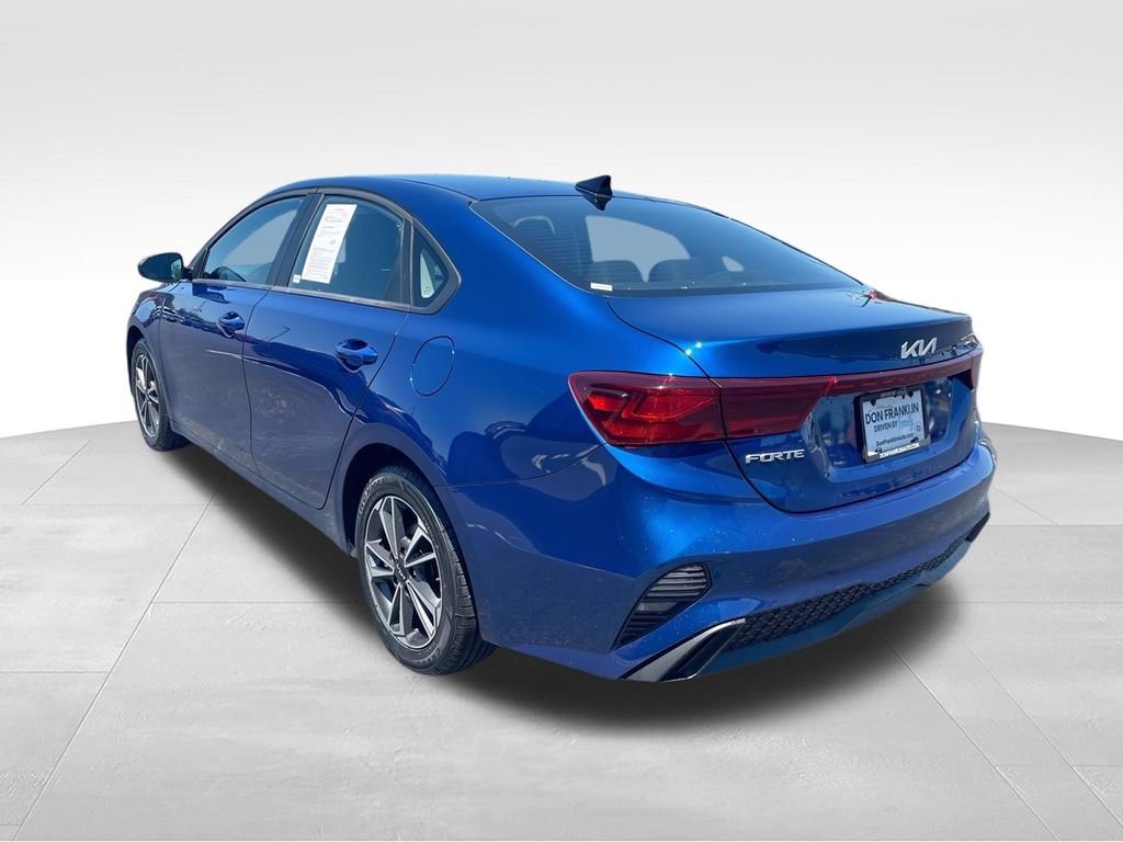 Used 2024 Blue Kia LXS image 6