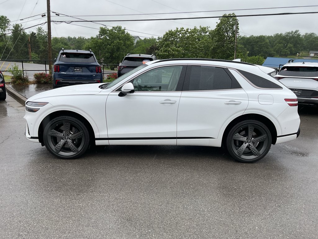 Used 2025 Uyuni White Genesis 3.5T Sport image 7