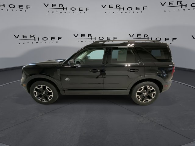 Used 2023  Ford Outer Banks image 5