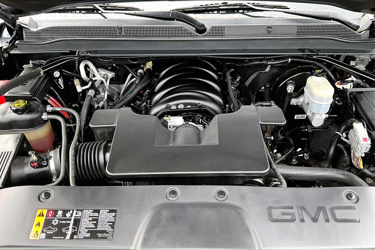 Used 2019 Dark Sky Metallic GMC Denali image 32