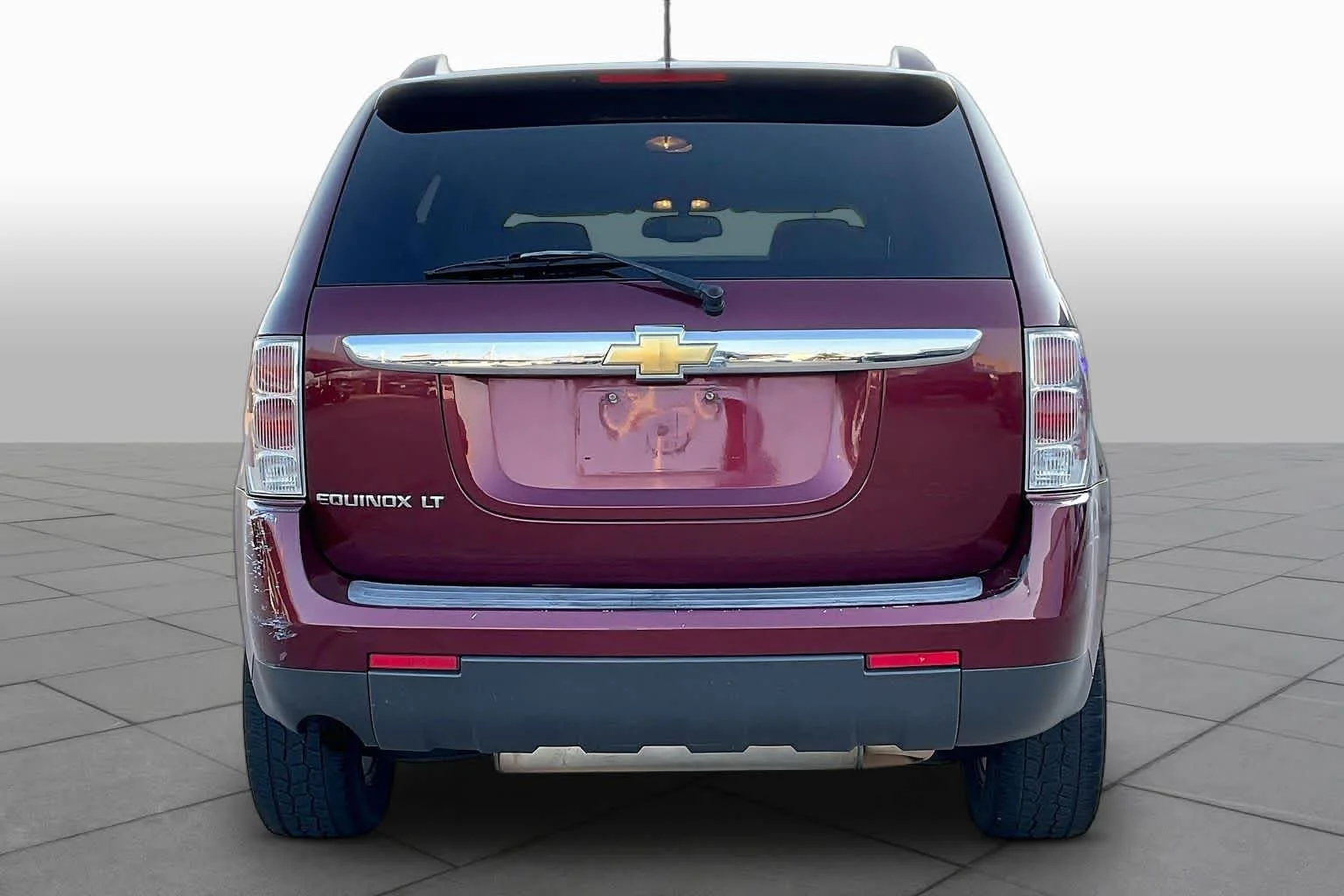 Used 2007 Deep Ruby Metallic Chevrolet LT image 4