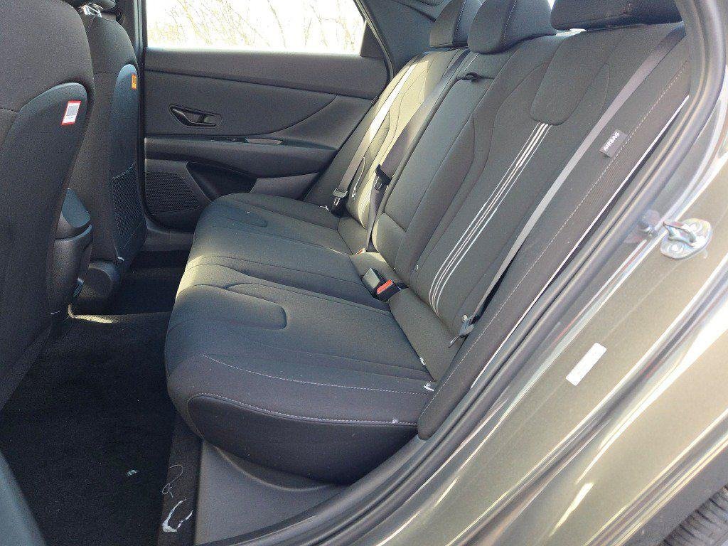 New 2026 Gray Hyundai SEL Sport Premium image 18