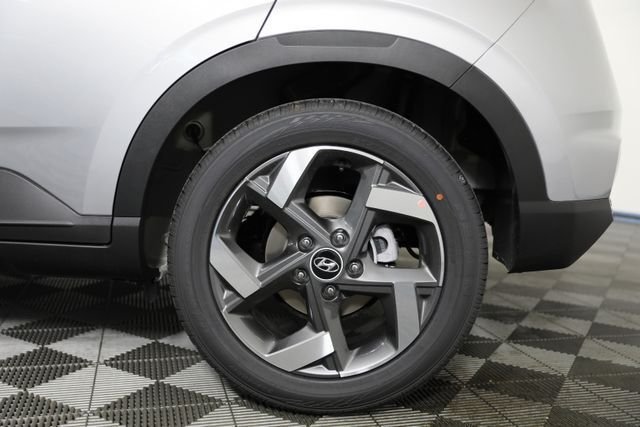 New 2026 Silver Hyundai SEL image 30