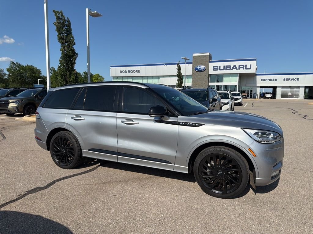 2022 Lincoln Aviator Reserve AWD's photo