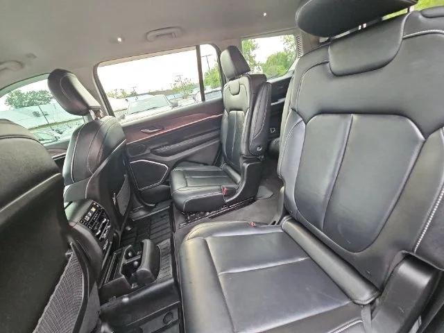 Used 2021 Silver Jeep Limited image 28