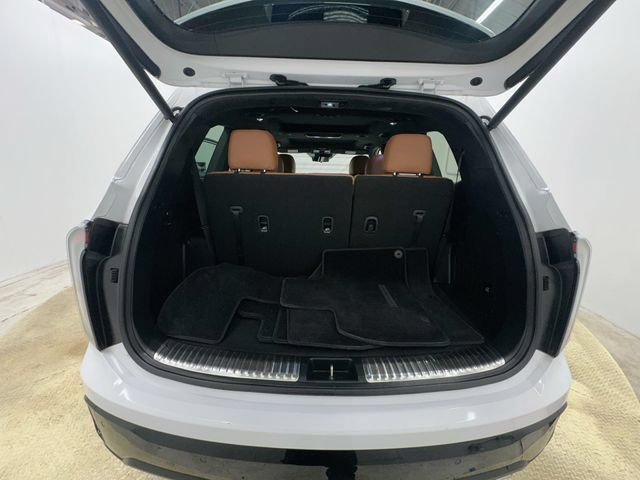 Used 2024  Kia SX Prestige X-Pro image 22
