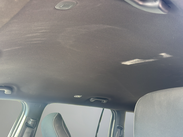 Used 2024 White Jeep Laredo image 19