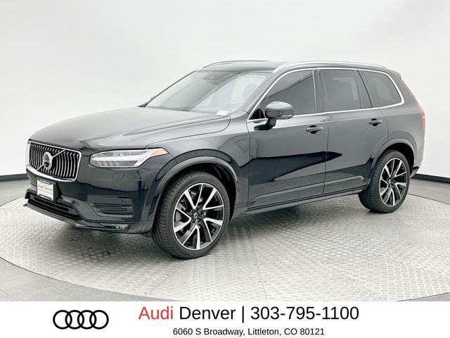 2021 Volvo XC90 T6 Momentum