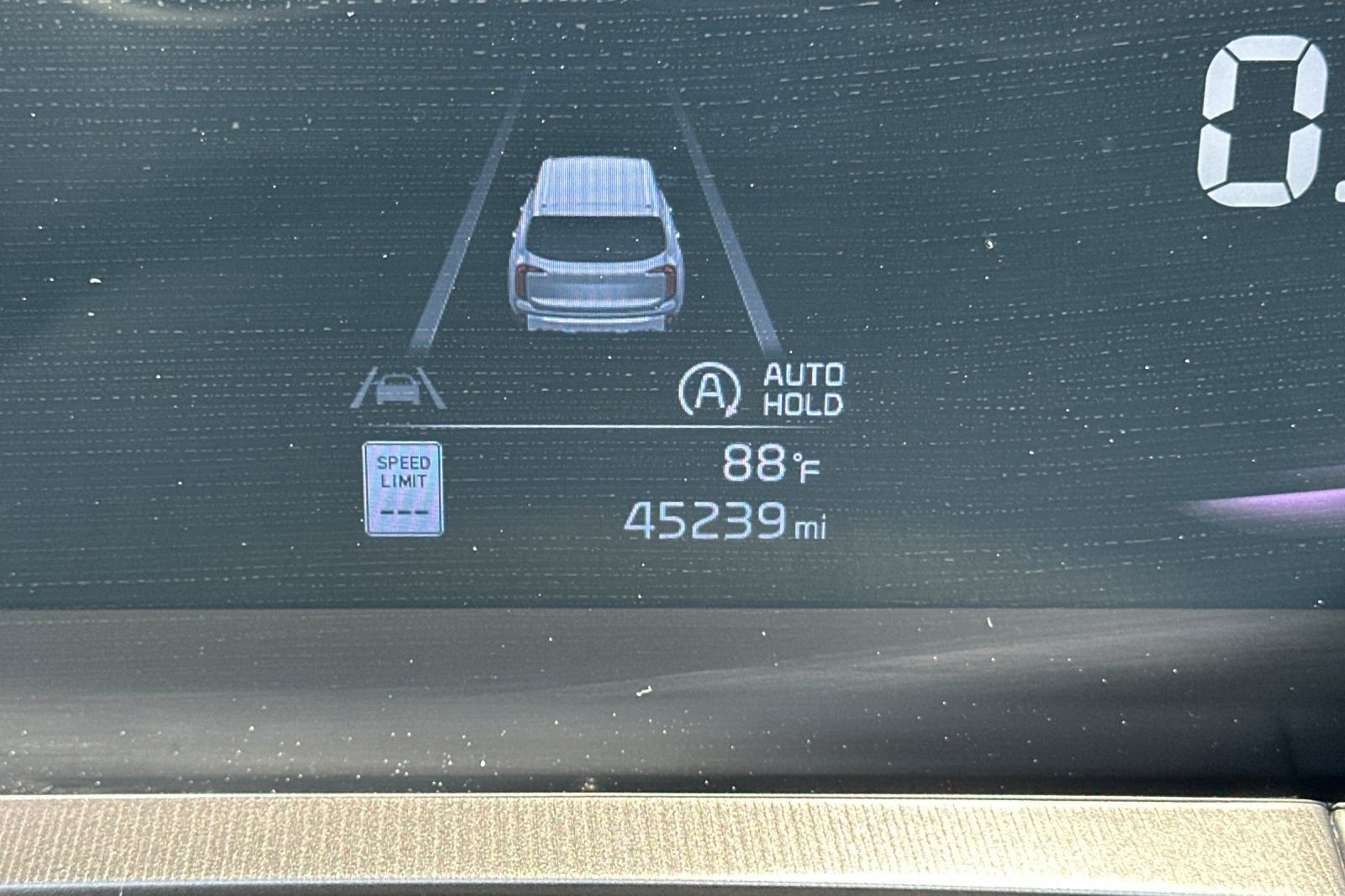 Used 2024 Green Kia S image 30