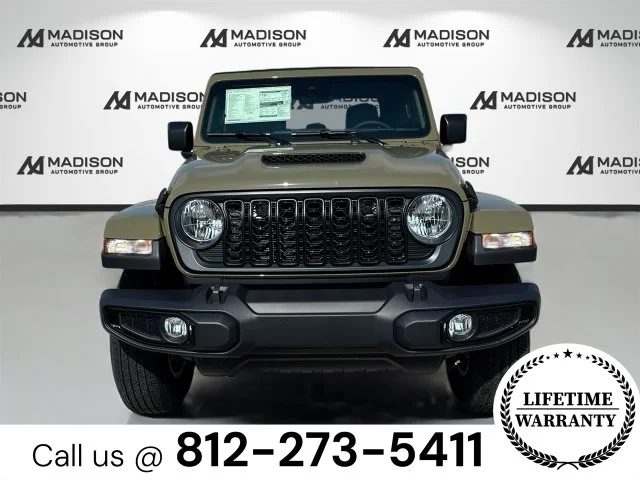 New 2025 Green Jeep Sport S image 2