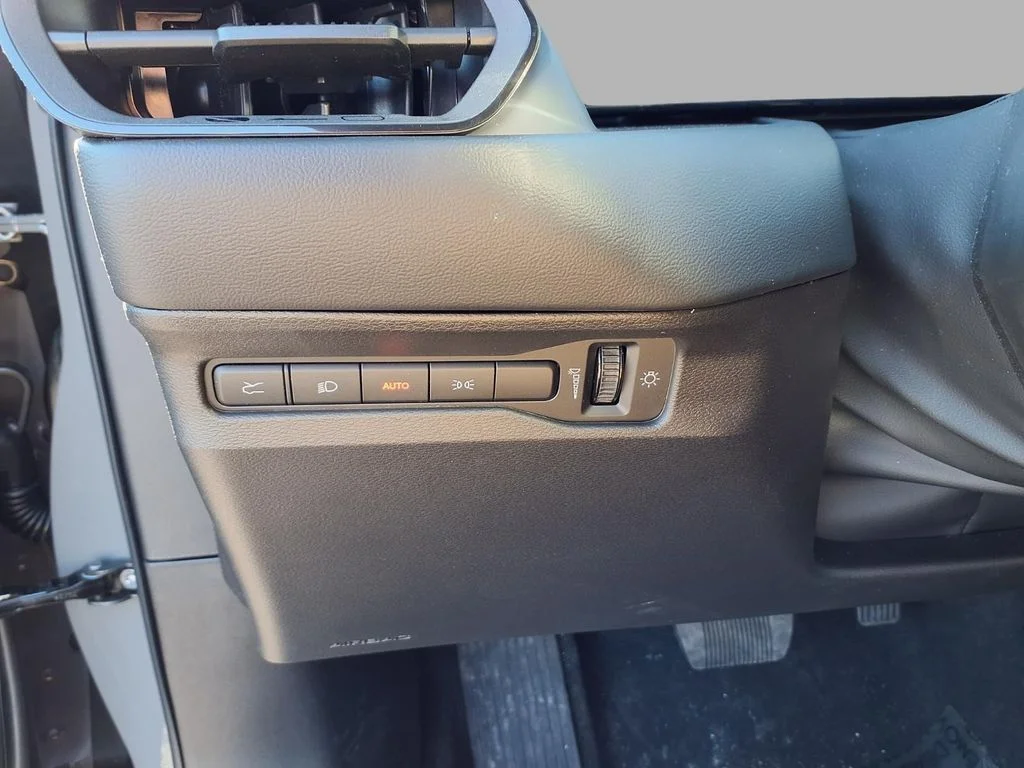 New 2026 Destroyer Gray Exterior Paint Dodge R/T Scat Pack image 13