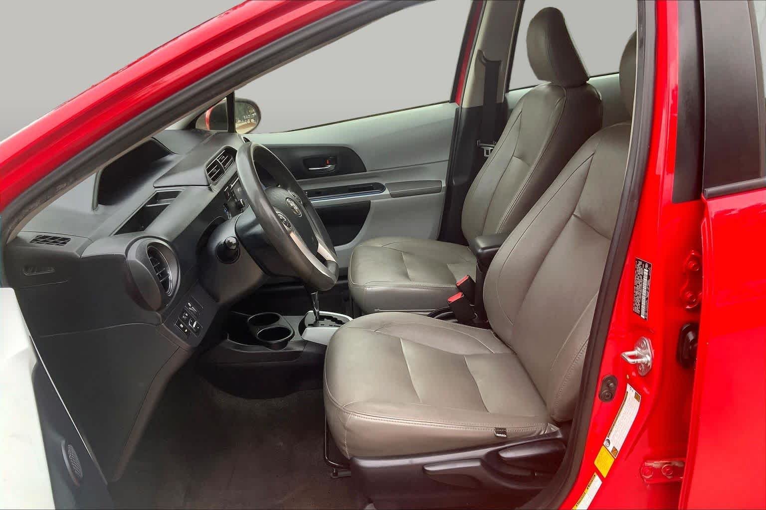 Used 2013 Absolutely Red Toyota Three image 7
