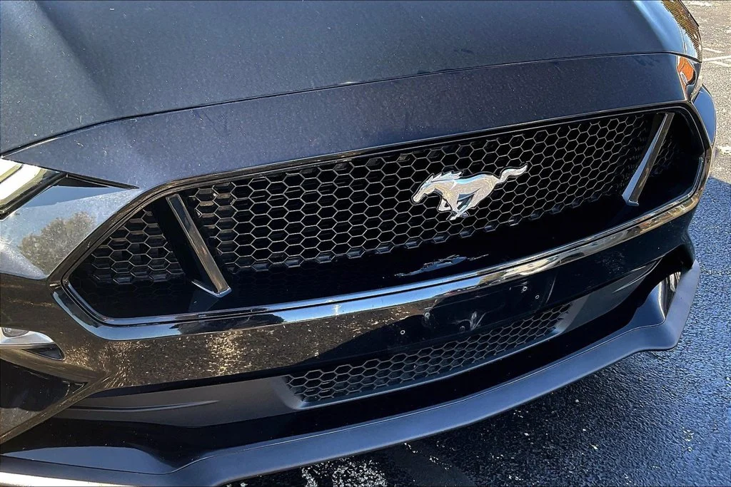 Used 2020 Black Ford GT Premium image 30