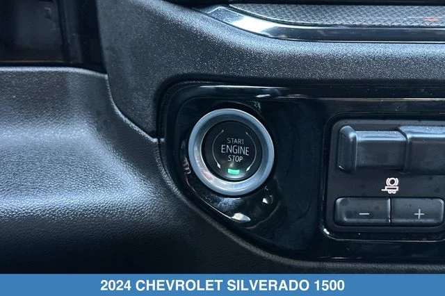 Used 2024 White Chevrolet ZR2 image 23