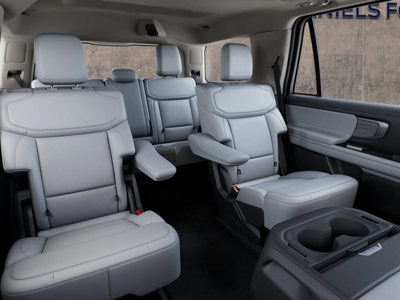 New 2027 Star White Metallic Tri-Coat Ford Platinum image 11