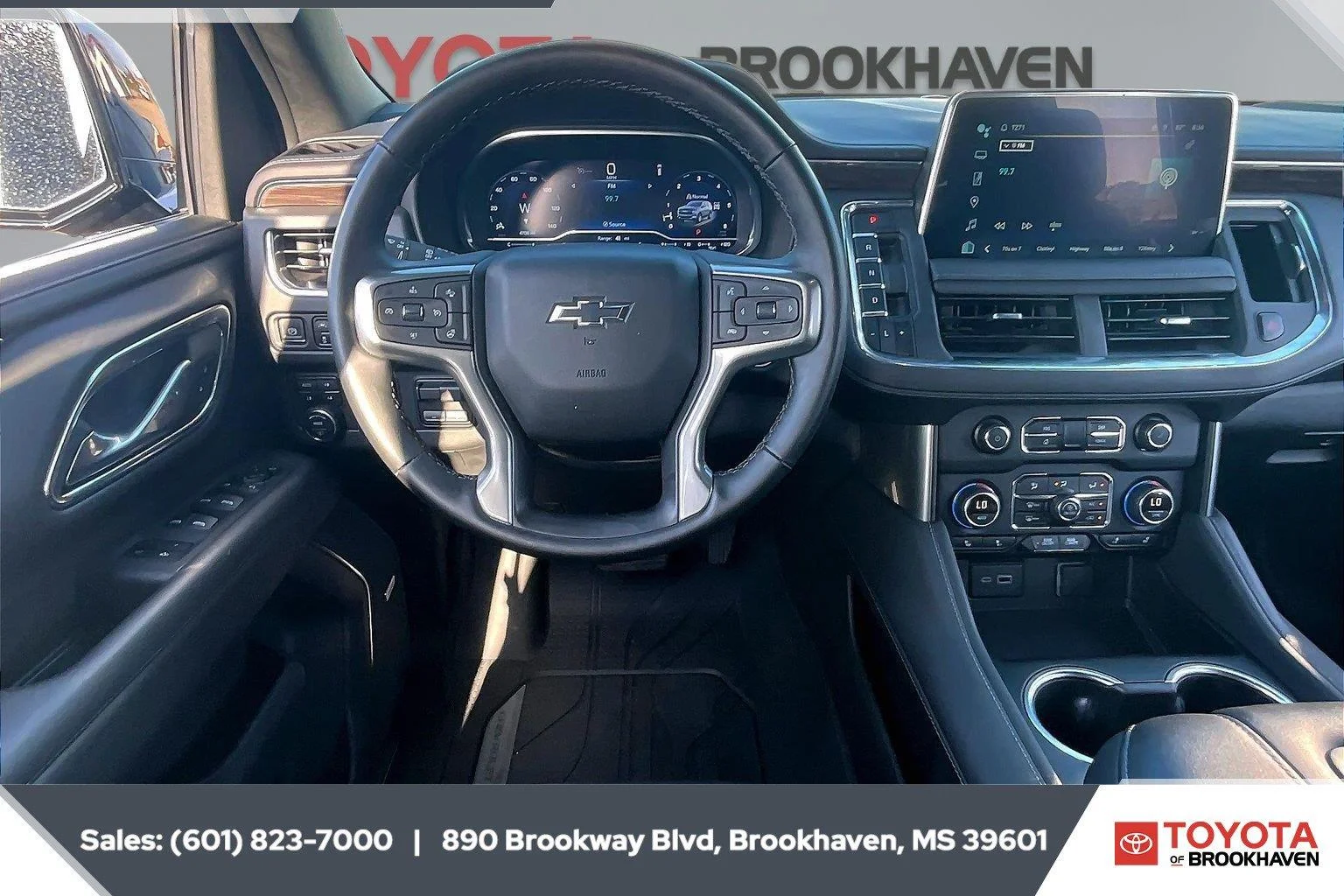 Used 2024 Black Chevrolet Z71 image 5