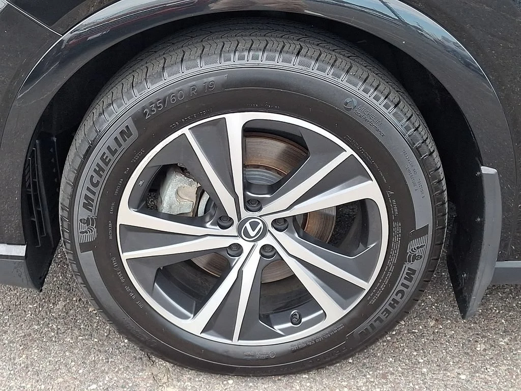 Used 2024 Black Lexus Premium image 29