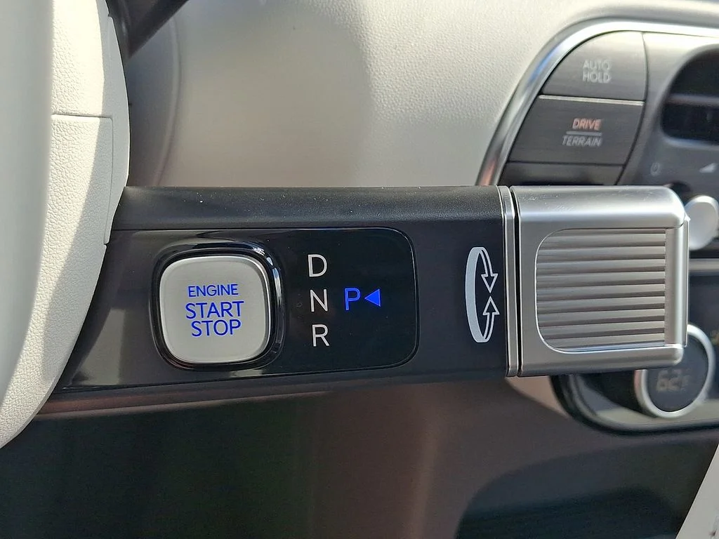 New 2026 Gray Hyundai SEL image 8