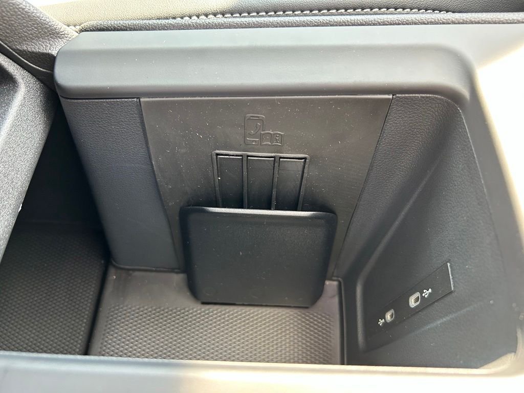 New 2026 White Volkswagen SE image 40