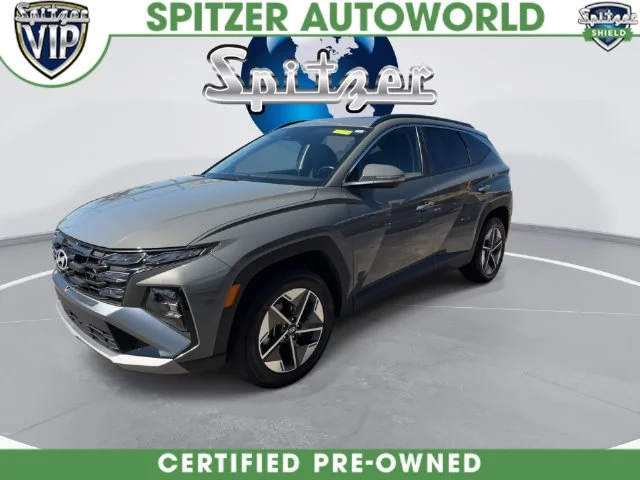 Used 2025 Gray Hyundai SEL Convenience image 7
