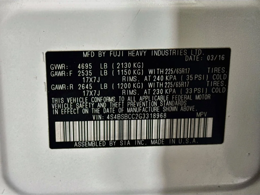 Used 2016 White Subaru 2.5i Premium image 39