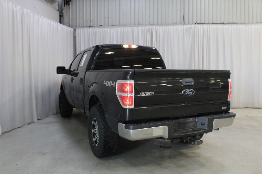 Used 2010 Black Ford XLT image 20