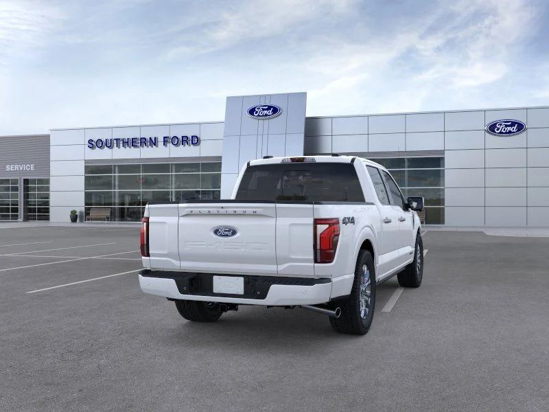 New 2026 Star White Metallic Tri-Coat Ford Platinum image 9