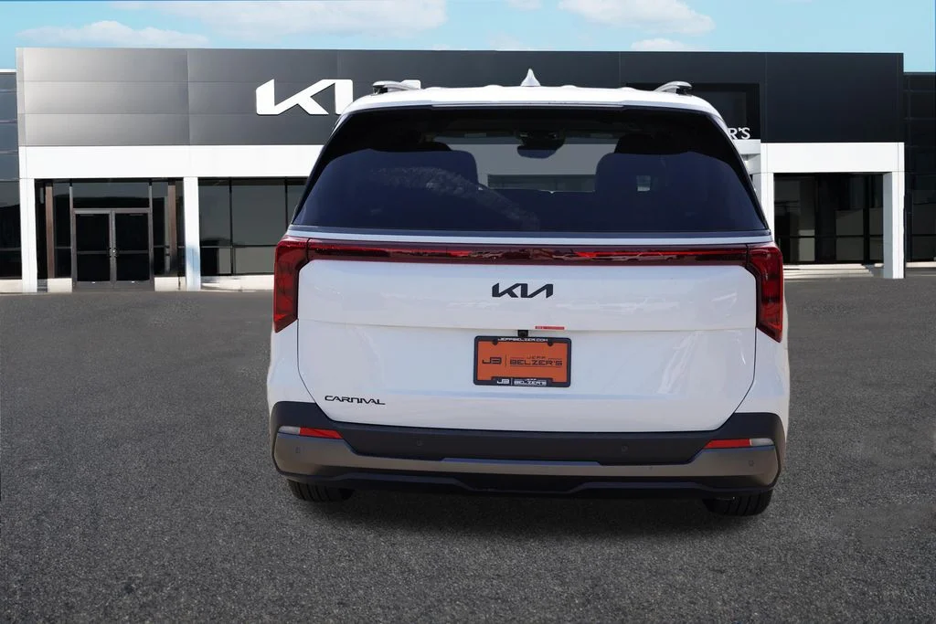 New 2027 Snow White Pearl Kia EX image 4