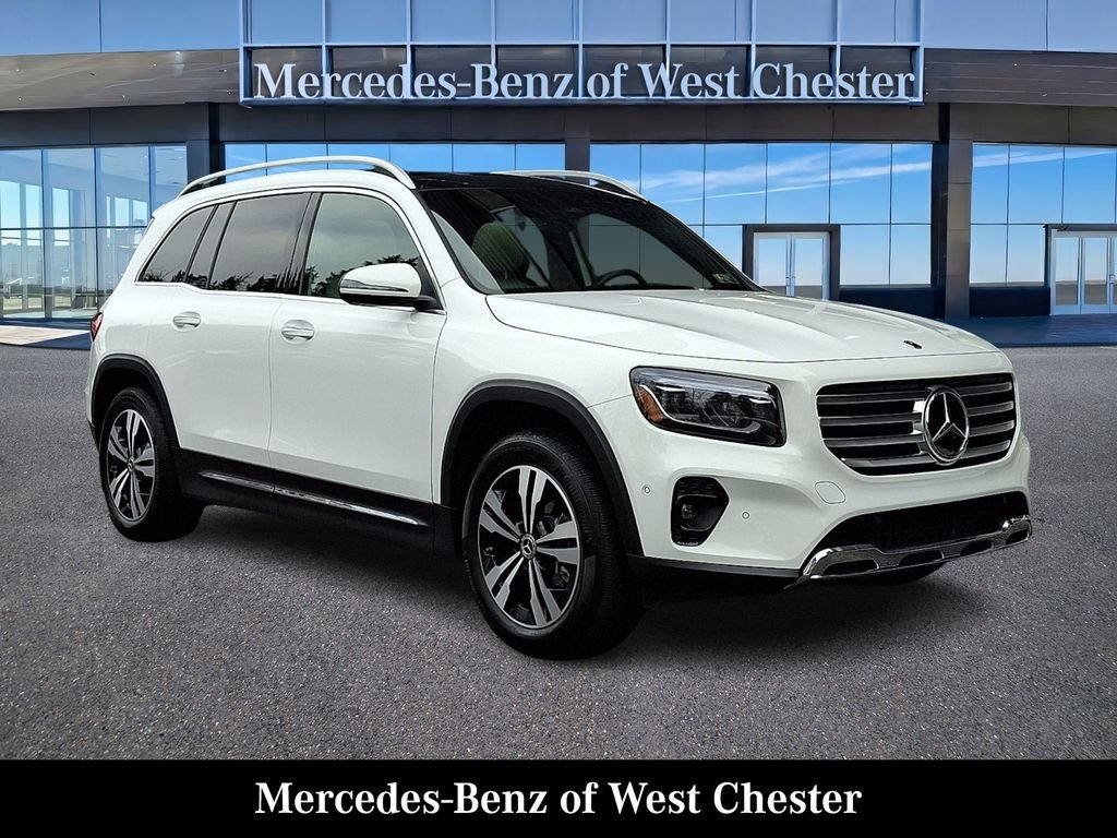 2026 Mercedes-Benz GLB GLB 250 4MATIC's photo