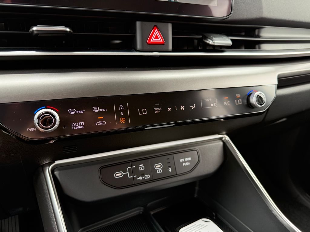 New 2027 White Kia EX image 29