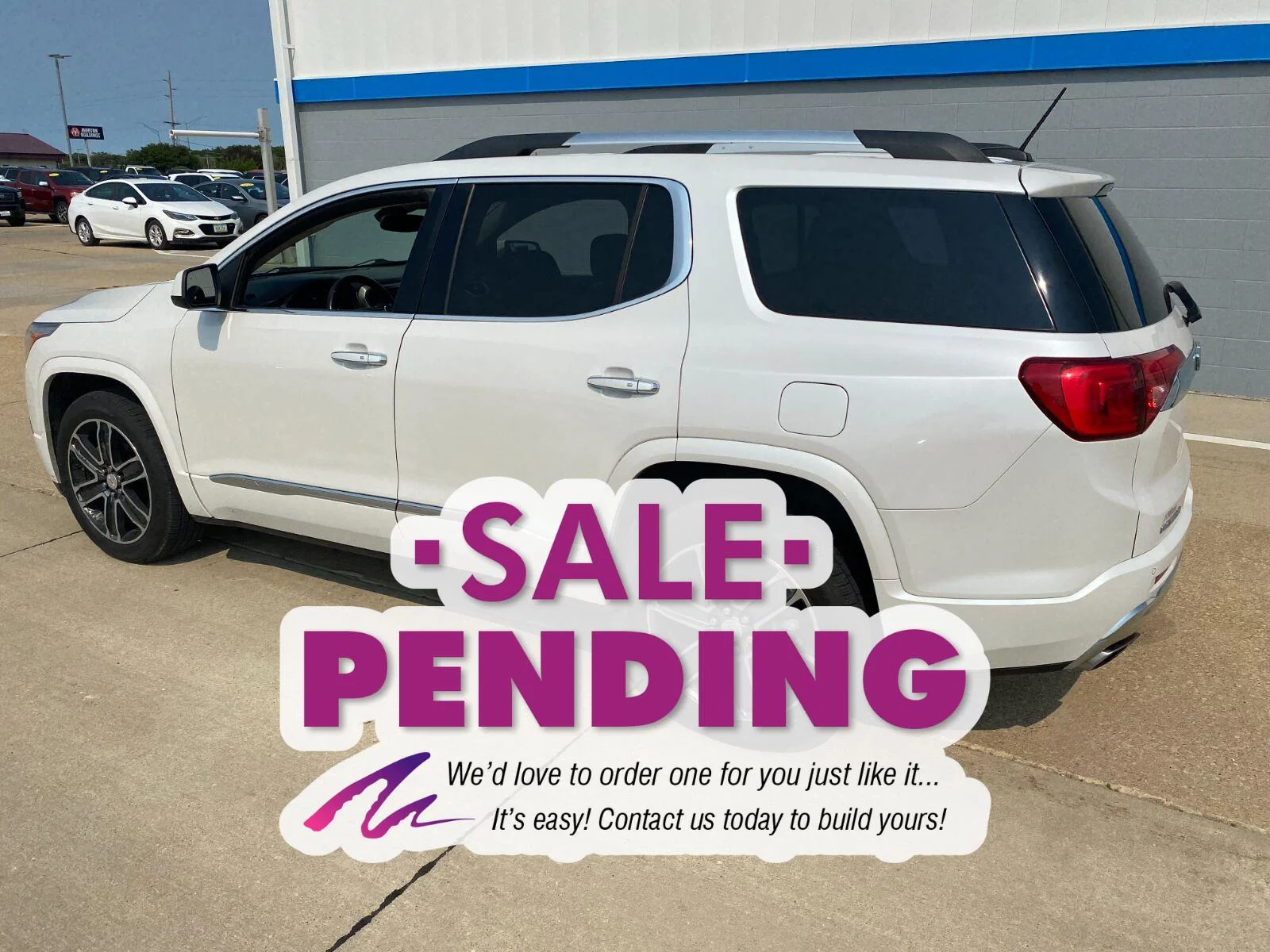 Used 2017 GMC Acadia Denali with VIN 1GKKNXLS2HZ214094 for sale in Charles City, IA