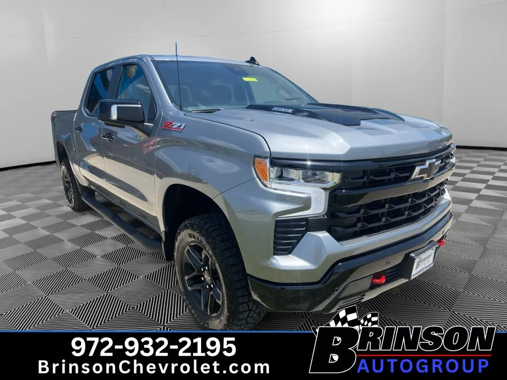 New 2026 Sterling Gray Metallic Chevrolet LT Trail Boss image 3