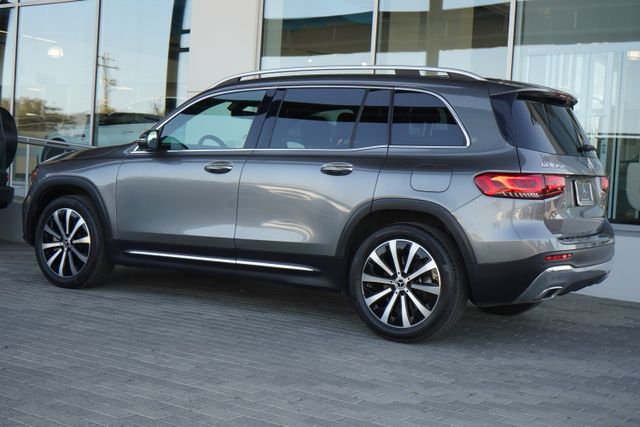 Used 2022 Gray Mercedes-Benz GLB 250 image 6