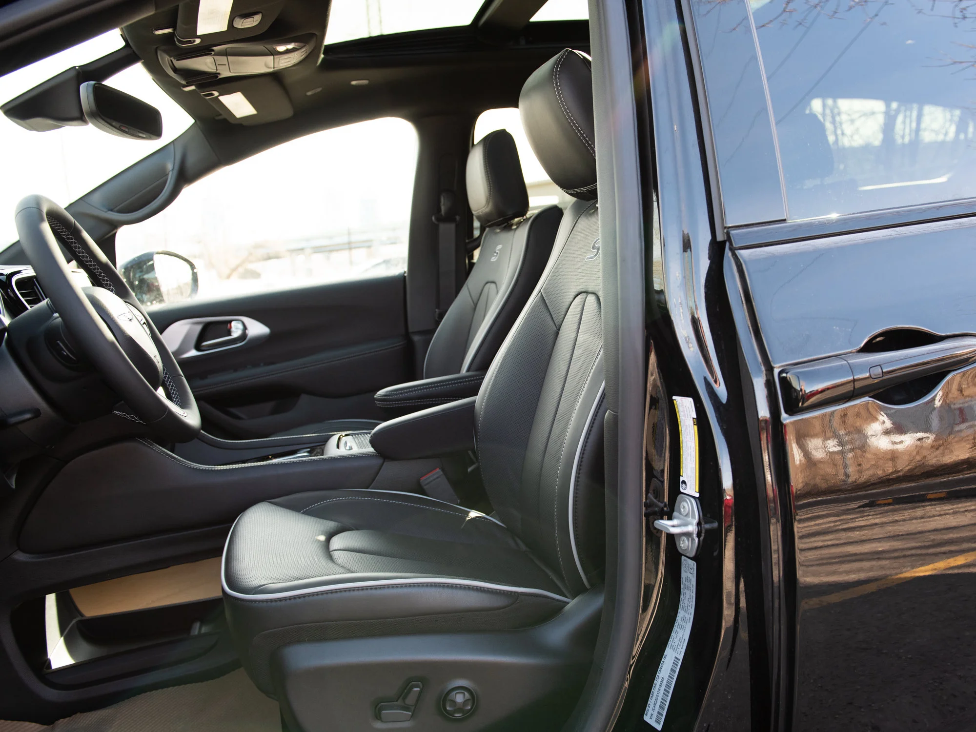 New 2026 Black Chrysler Limited* image 17
