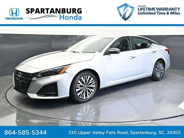 2024 Nissan Altima SV