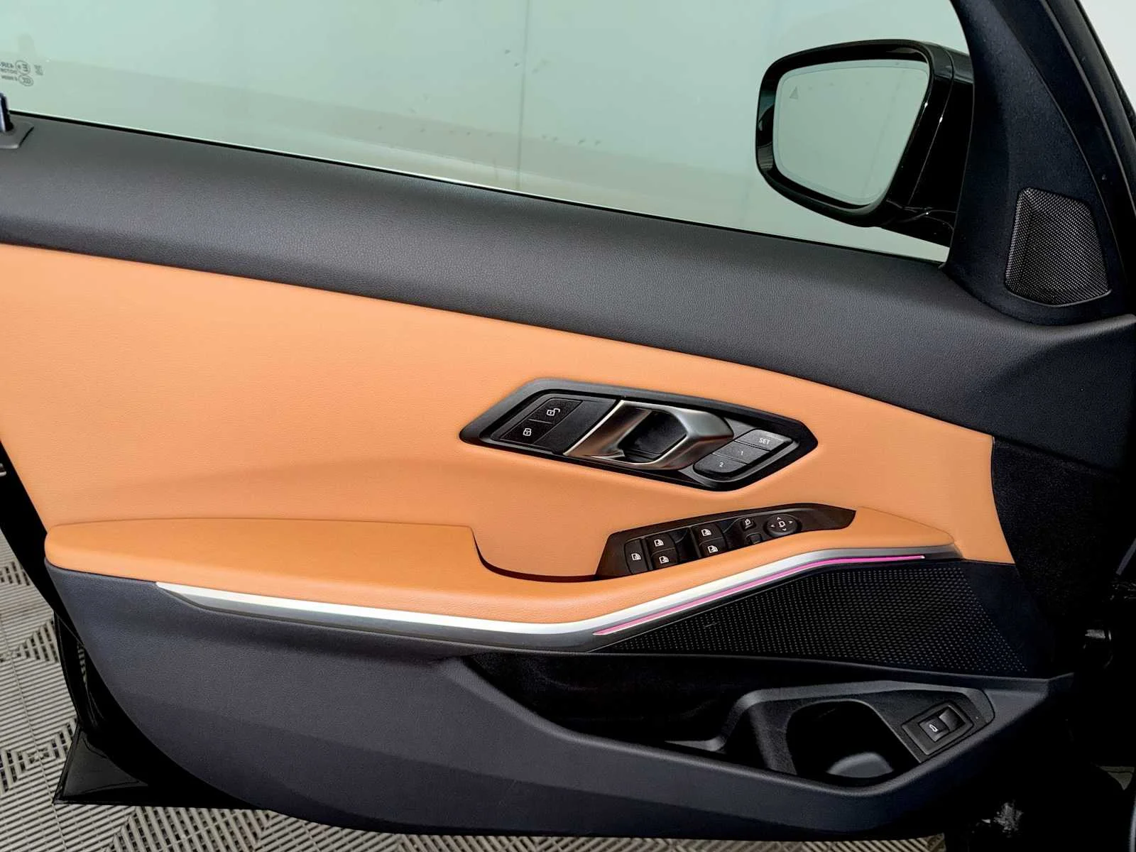 2024 BMW 3 Series 330i - Photo 11