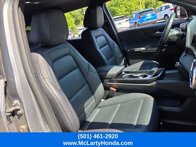 Used 2025 Sterling Gray Metallic Chevrolet LT image 18