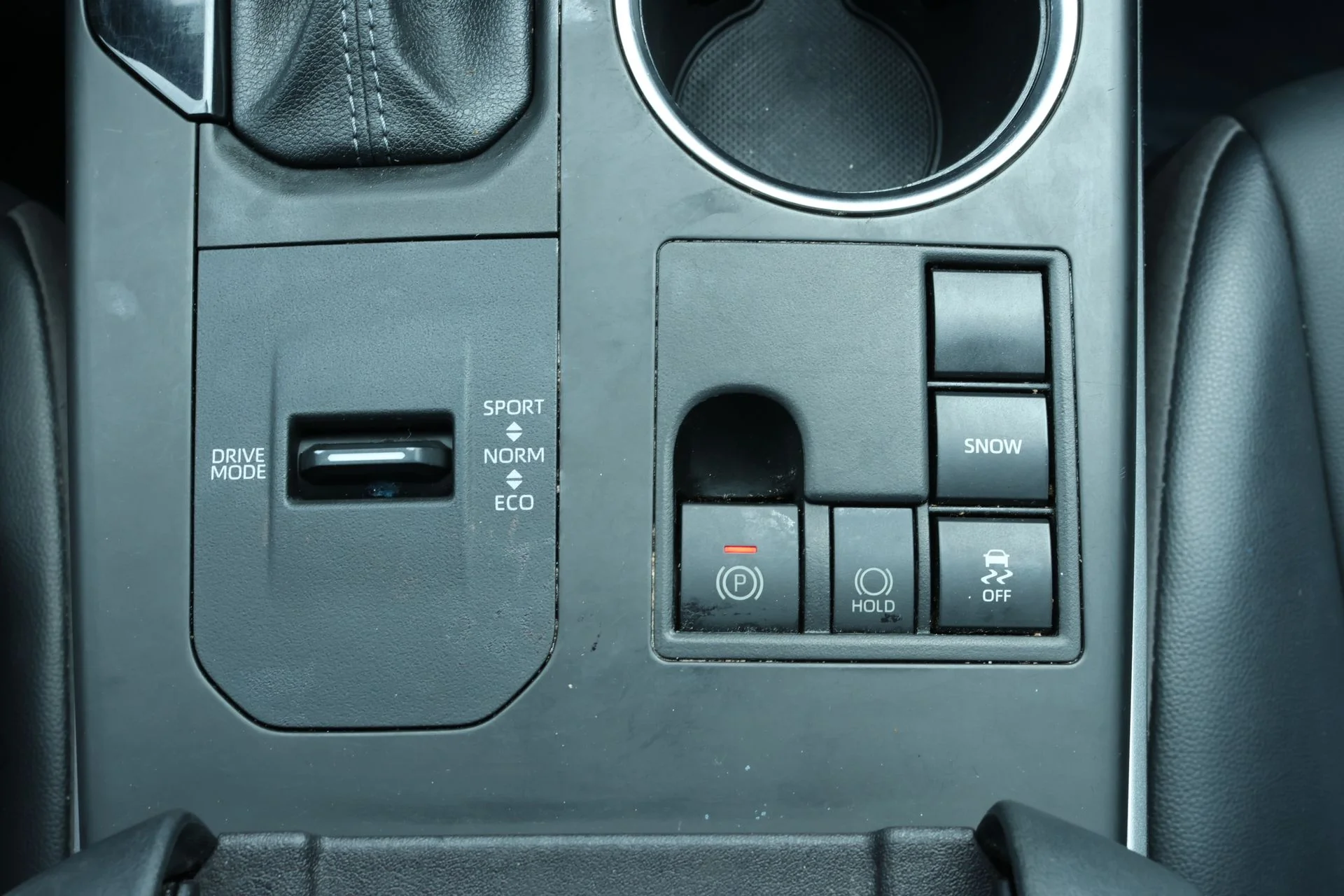 Used 2023 Beige Toyota XLE image 13
