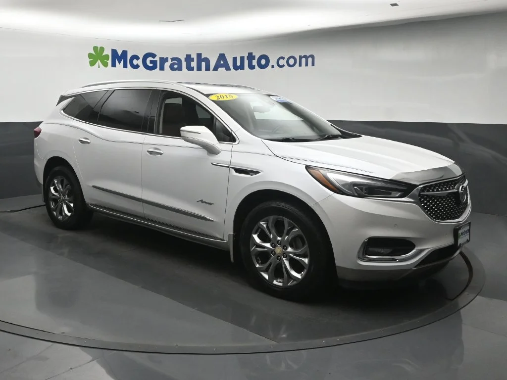 Used 2018 White Buick Avenir image 2