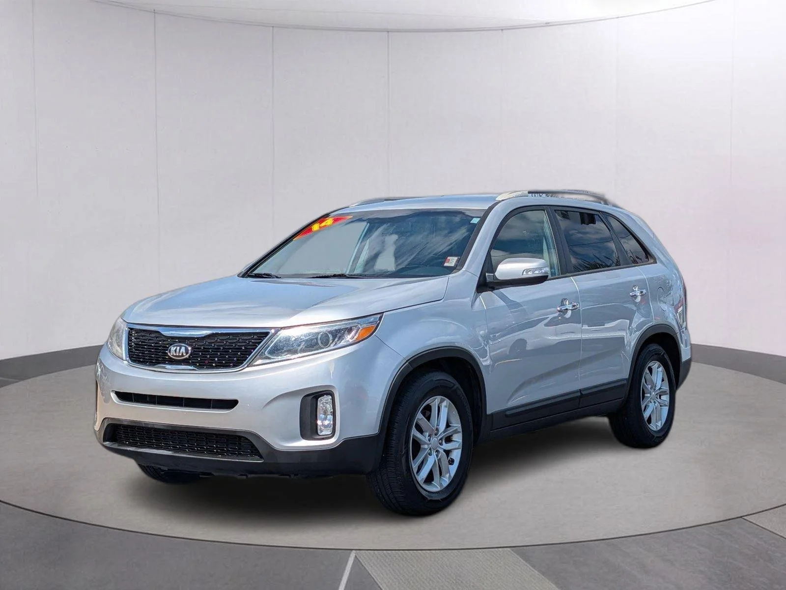 Used 2014 Bright Silver Kia LX image 1