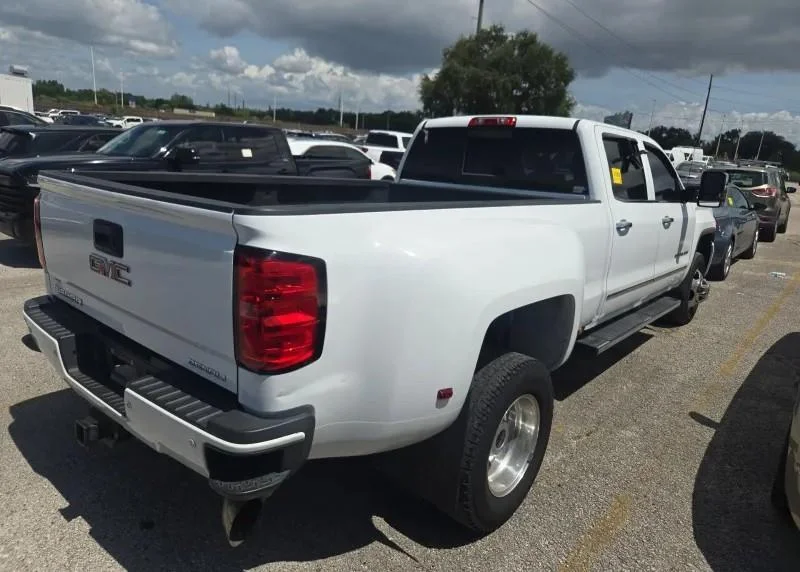 Used 2016 Summit White GMC Denali image 4