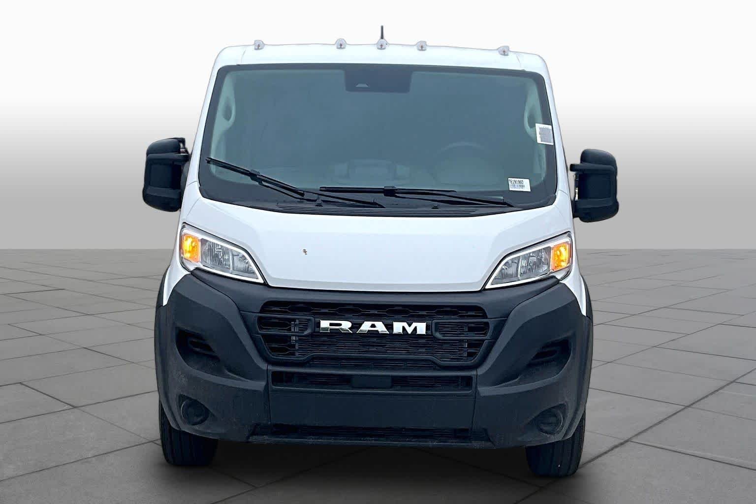 New 2026 Bright White Clear-Coat Exterior Paint RAM Tradesman image 4