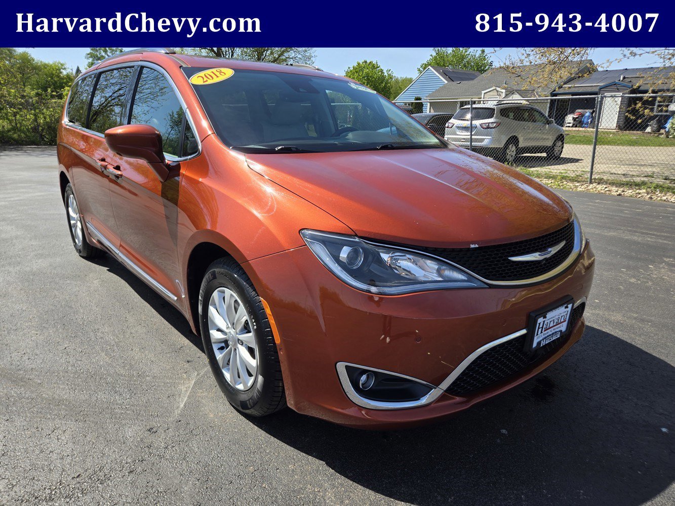 2018 Chrysler Pacifica Touring L Plus's photo